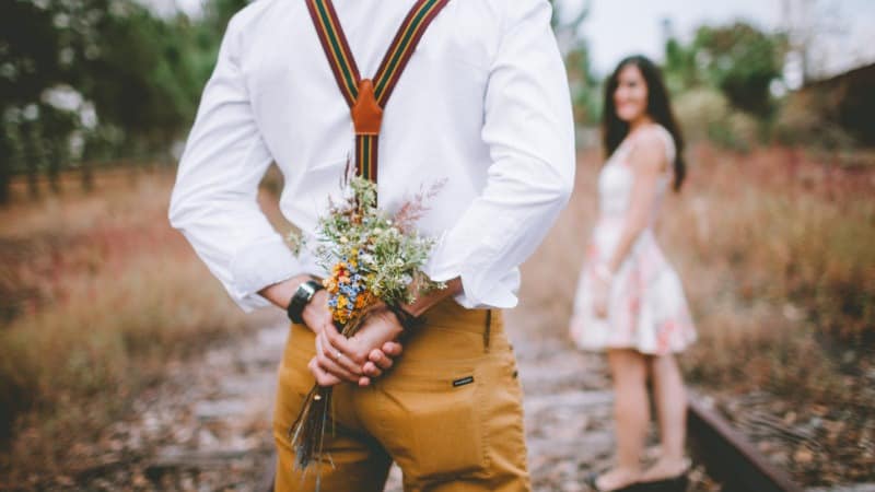 Größte Zeichen, dass er in dich verliebt ist