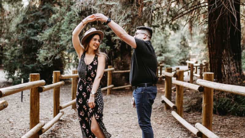 Eine platonische Beziehung ist ohne sexuelle Intimität