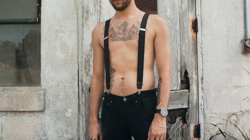 Dein Partner sollte wissen, dass ein Deep Throat nicht einfach ist und er dabei viel Verständnis und Rücksicht haben muss