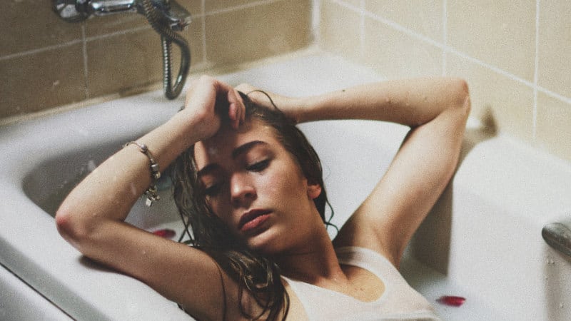 Der Peegasm fühlt ich so gut an, weil die Blase, Vagina und Klitoris nah beianander liegen