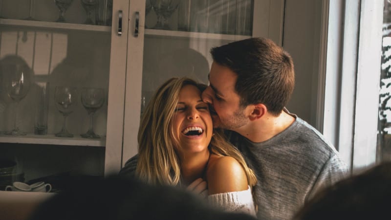 Schmusen- 12 Gründe, warum schmusen eine unglaubliche Wirkung hat