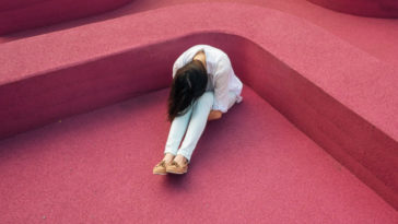 Was ist Liebeskummer? Alle wichtigen Informationen zum Herzschmerz