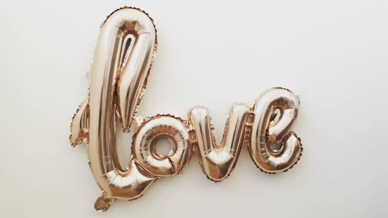 Was ist Liebeskummer - oftmals kommt es auch zu einer Trennung, weil einer der Partner an die Vorzüge vom Single-Leben sich sehnt